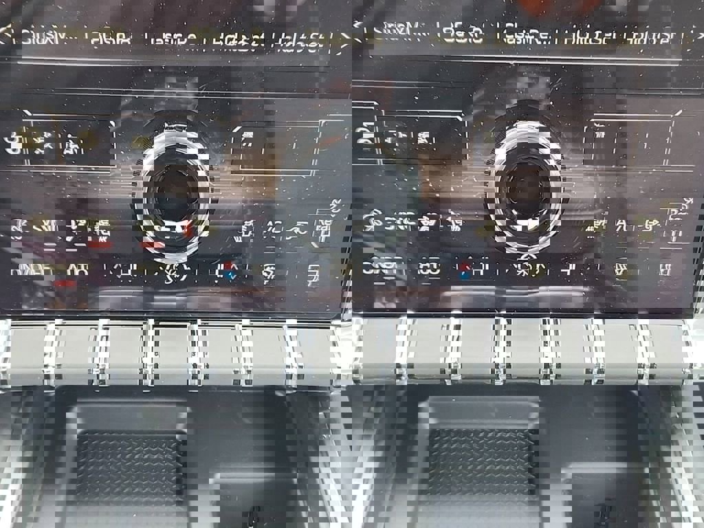 New 2025 GMC Acadia Elevation w/ Black Edition image 14