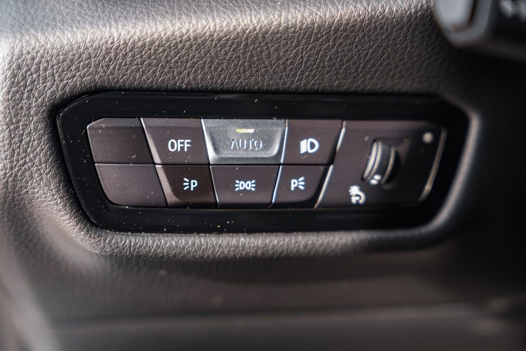 Used 2020 Toyota Supra Premium w/ Driver Assist Package image 39