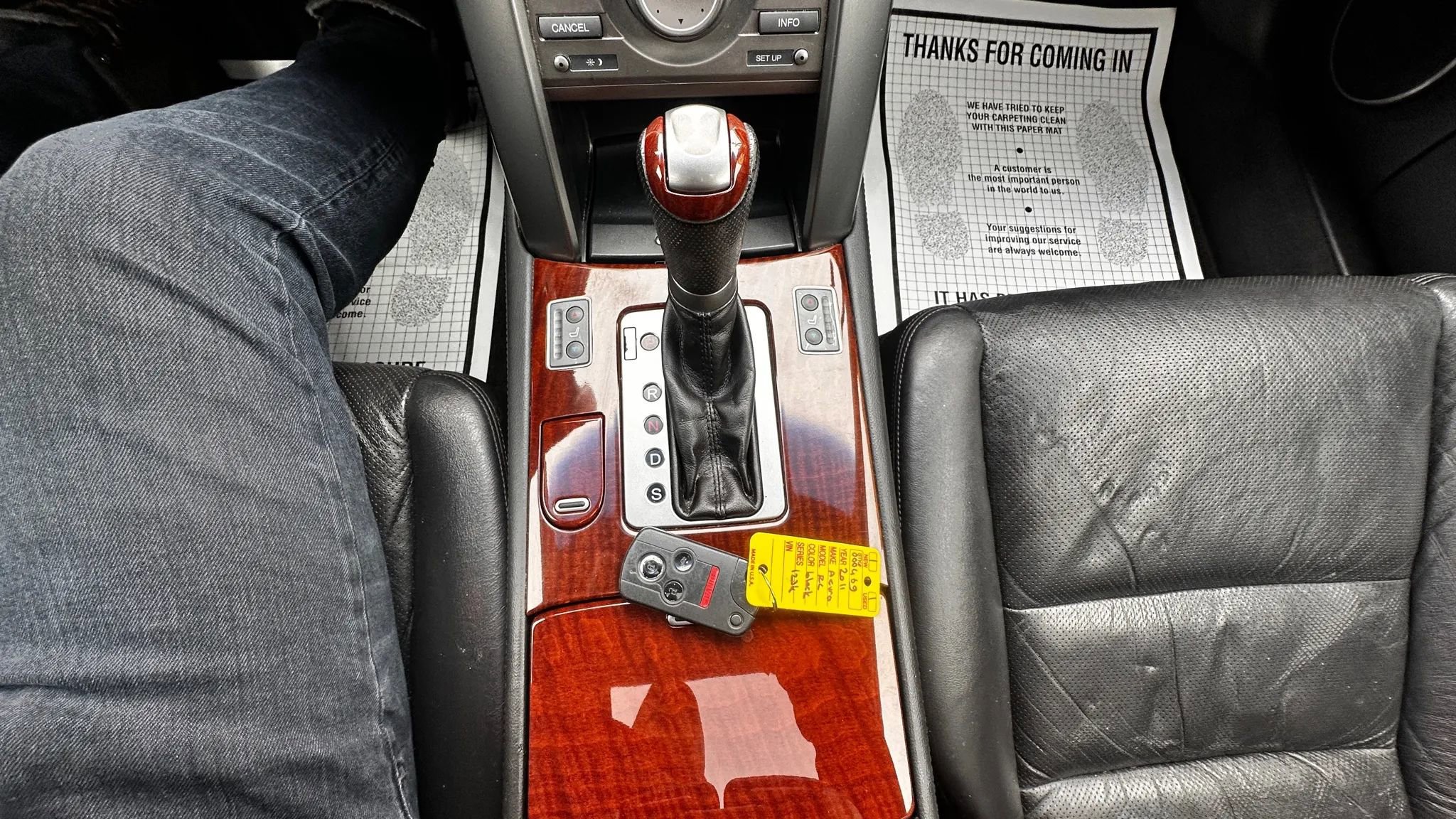 Used 2011 Acura RL image 15