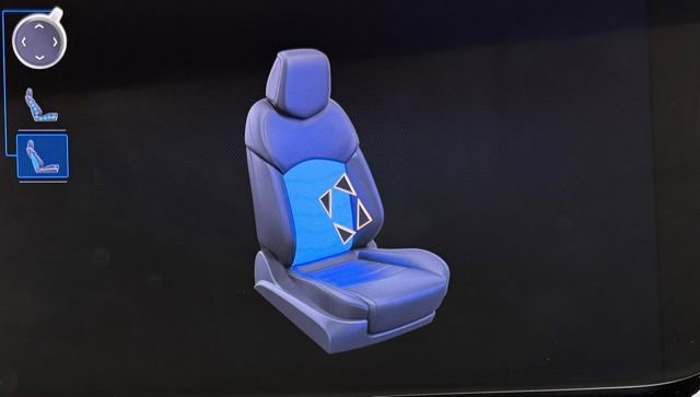 Used 2021 Buick Envision Avenir w/ Technology Package II image 36