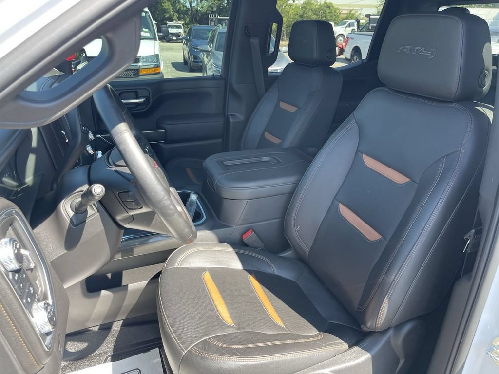 Used 2022 GMC Sierra 1500 AT4 w/ AT4 Premium Package AWD/4WD image 11