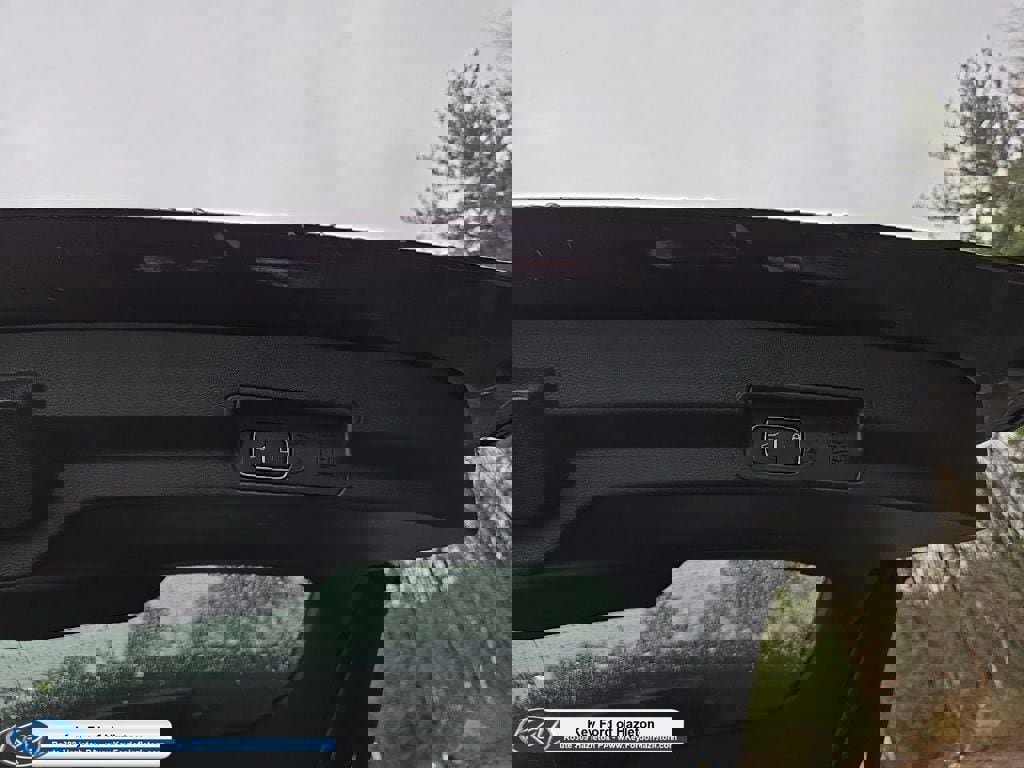 Used 2024 Ford Explorer ST-Line w/ Class IV Trailer Tow Package image 21