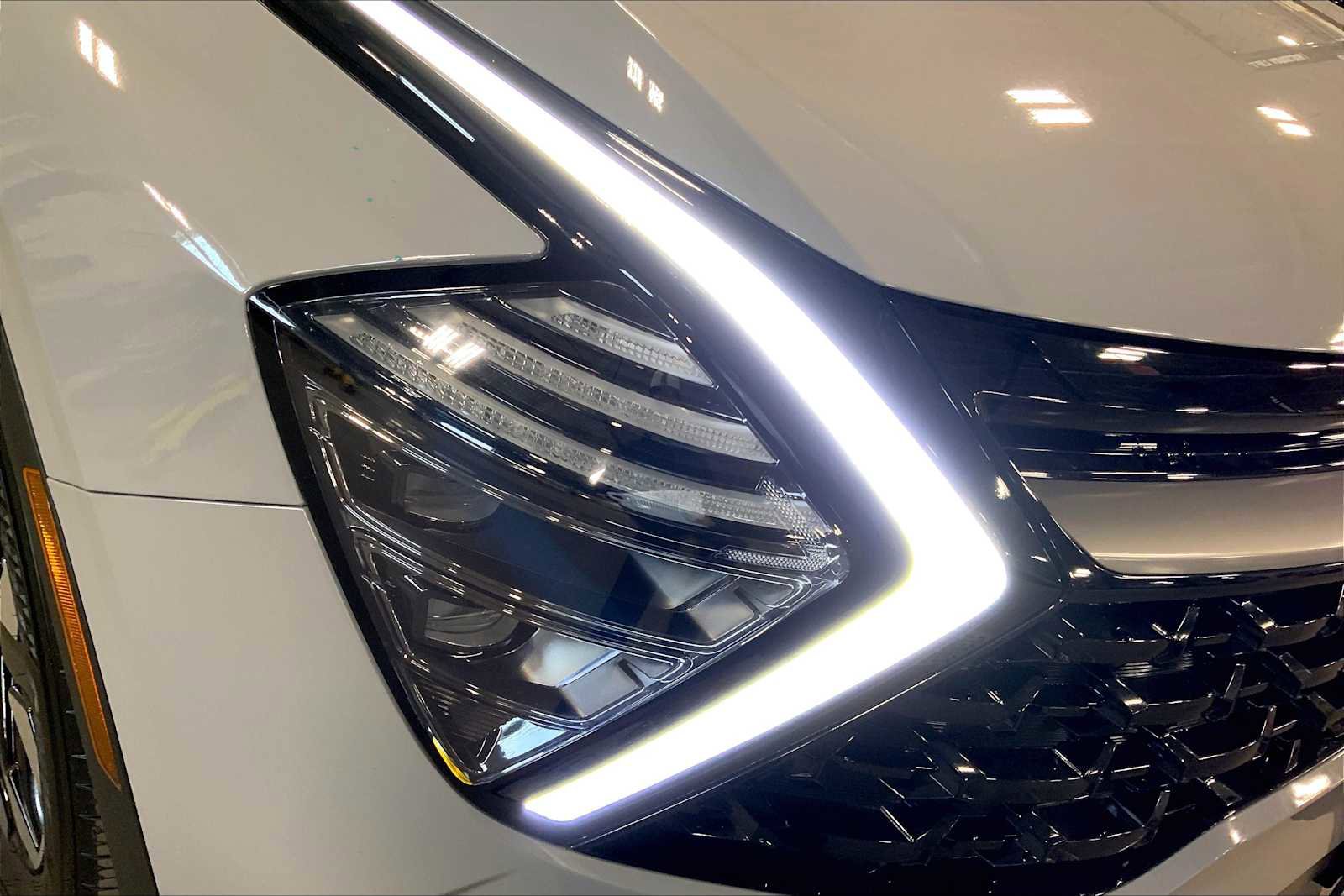 Used 2024 Kia Sportage X-Line w/ X-Line Premium Package image 27