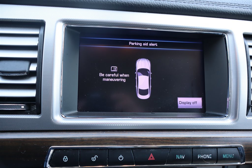 Used 2012 Jaguar XF RWD image 28