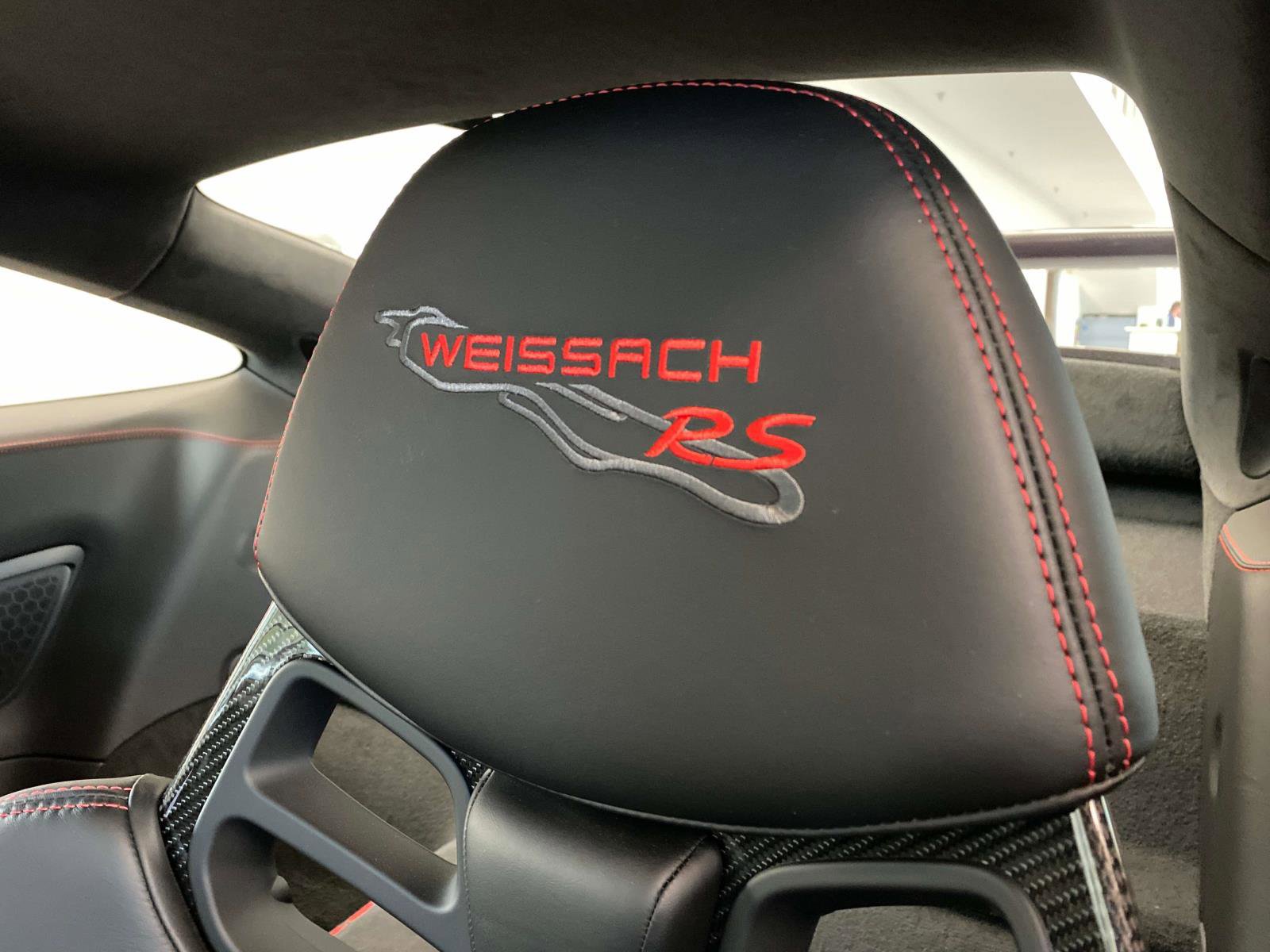 Used 2019 Porsche 911 GT2 RS image 25