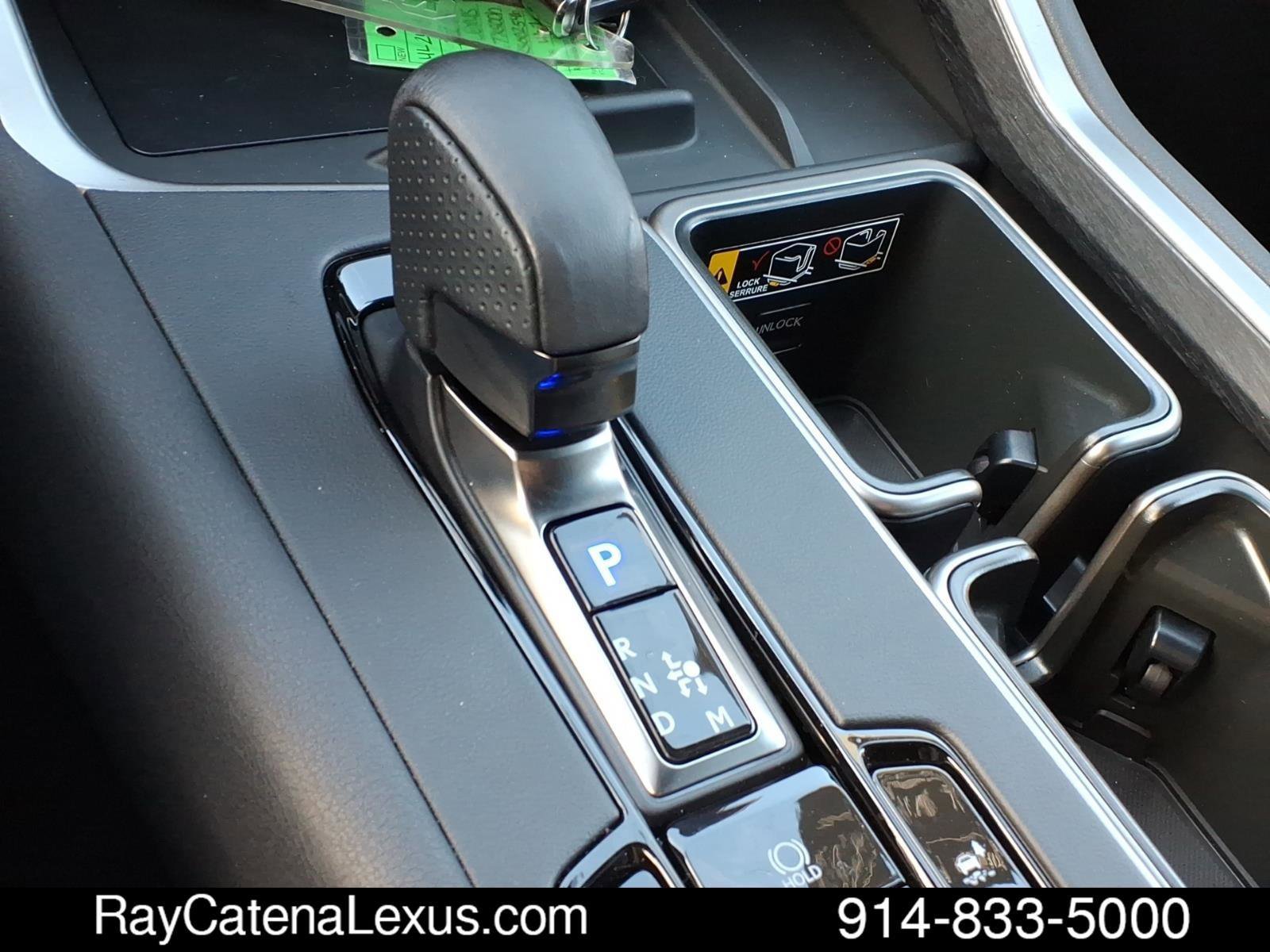 Used 2024 Lexus TX 500h AWD image 12