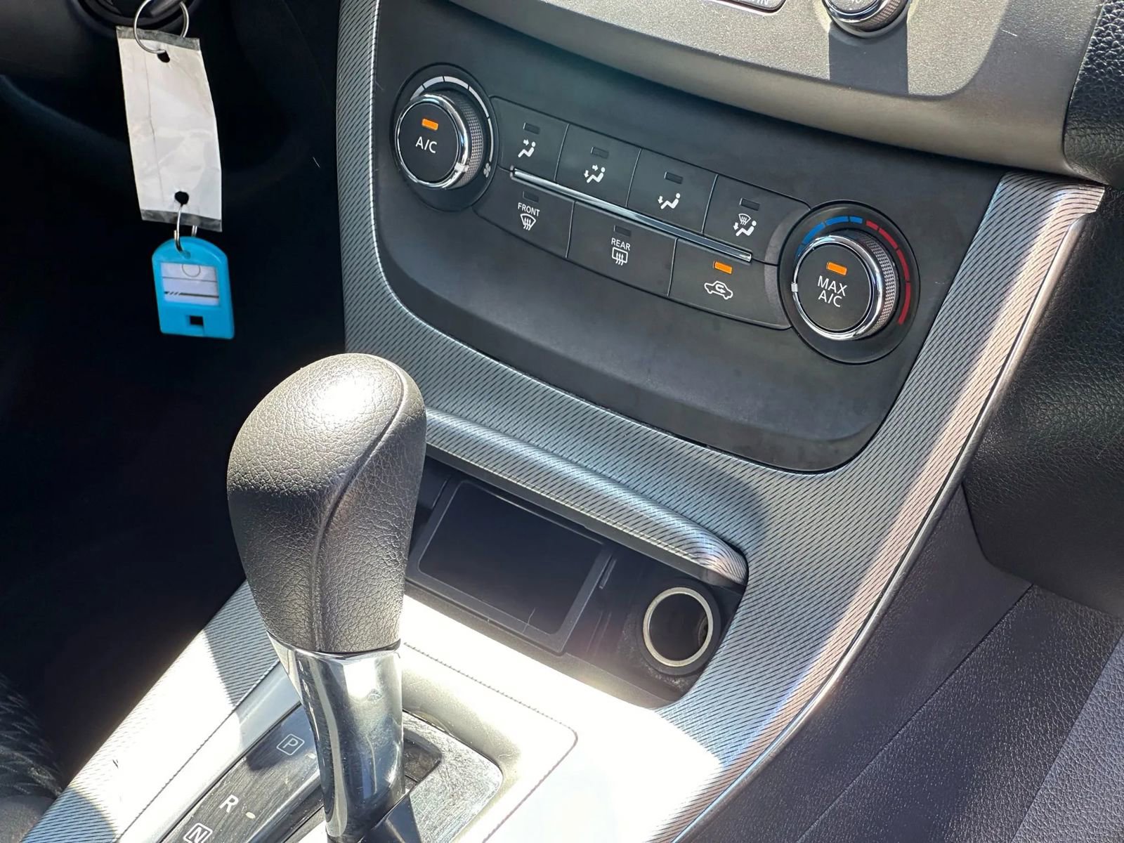 Used 2013 Nissan Sentra SR w/ Protection Pkg FWD image 30