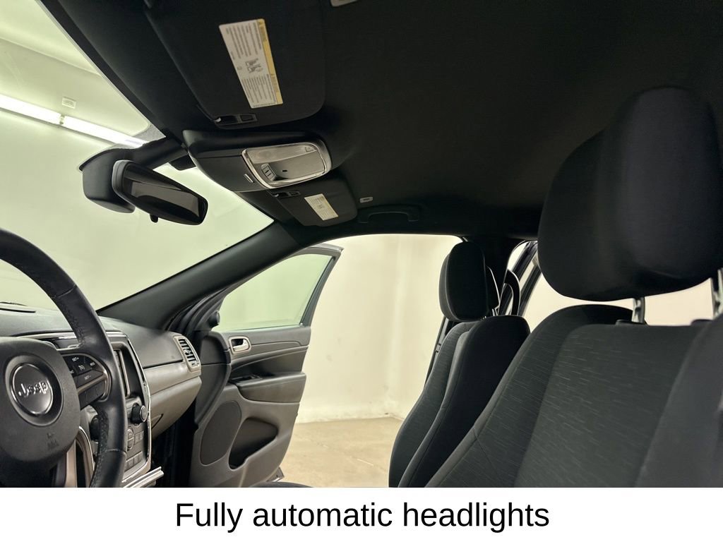 Used 2017 Jeep Grand Cherokee Laredo w/ Quick Order Package 23E image 33