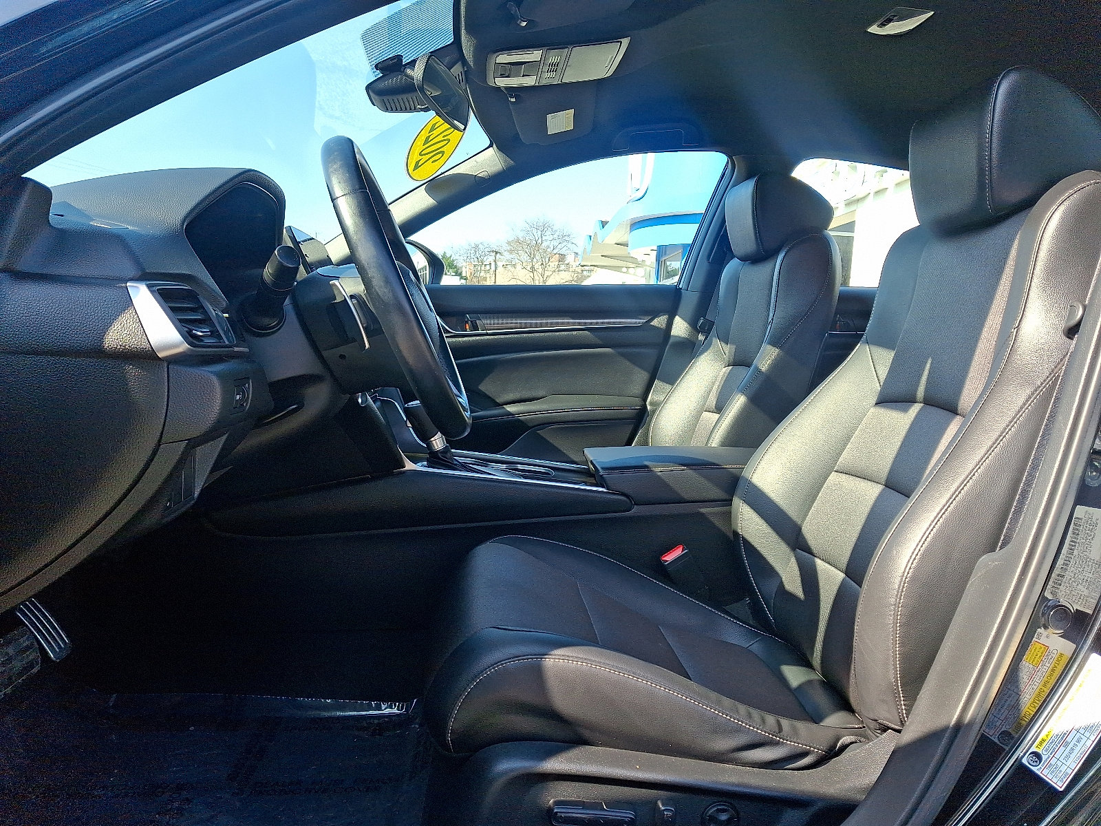 Used 2022 Honda Accord Sport image 13