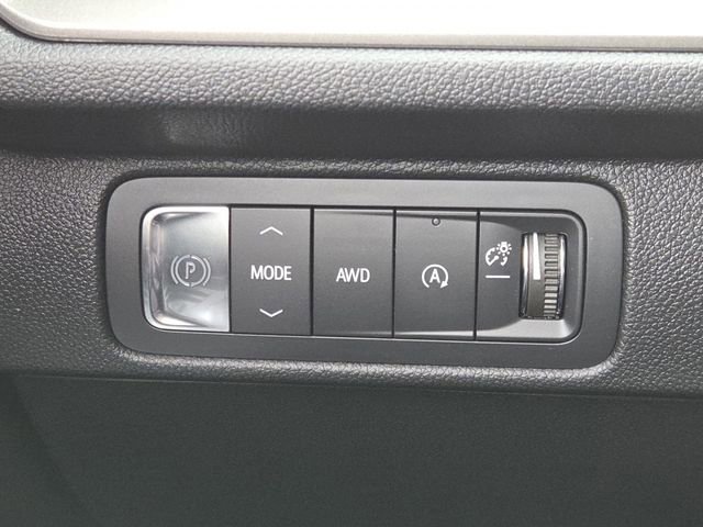 New 2026 Chevrolet Traverse LT AWD/4WD image 12