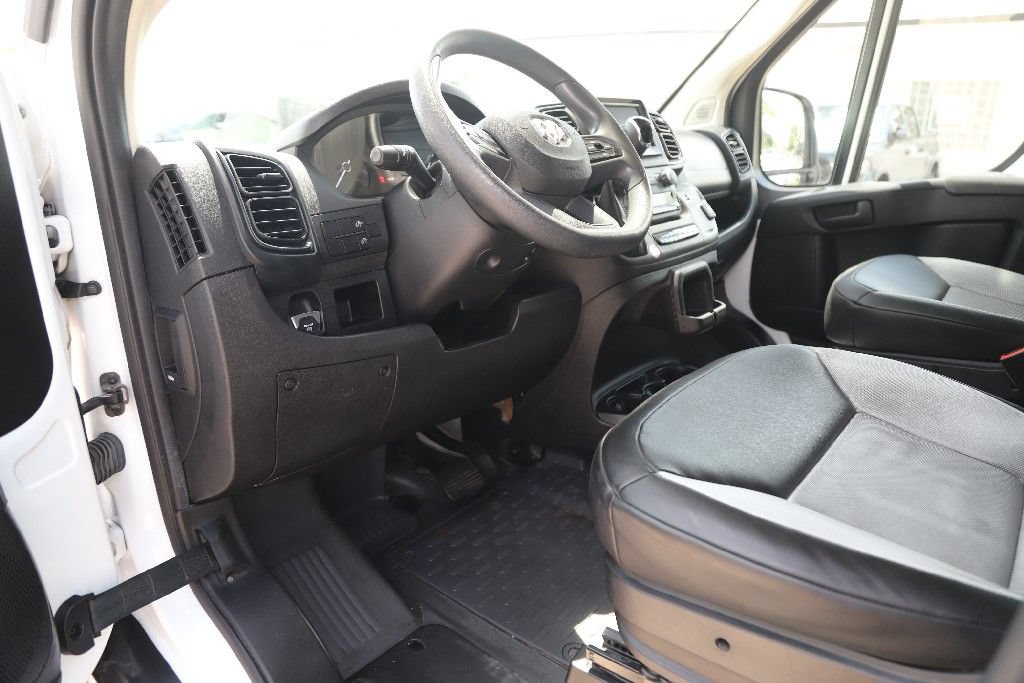 Used 2023 RAM ProMaster 2500 FWD image 22