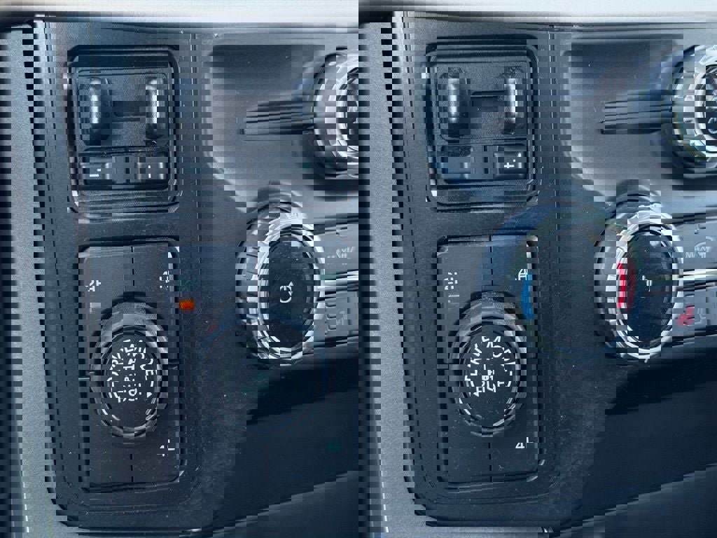 Certified 2023 Ford F150 XLT w/ Equipment Group 302A High image 39