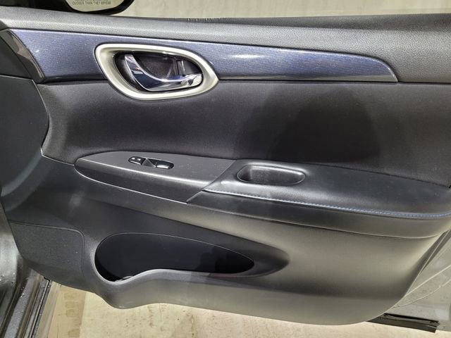 Used 2019 Nissan Sentra SR image 52