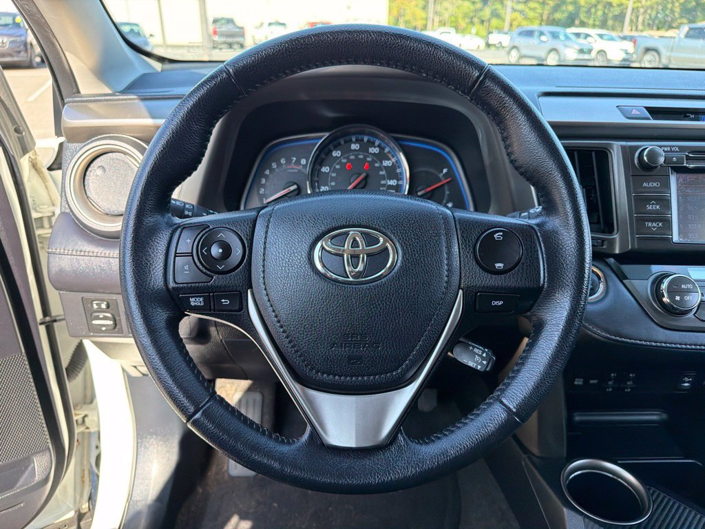 Used 2013 Toyota RAV4 Limited AWD/4WD image 15