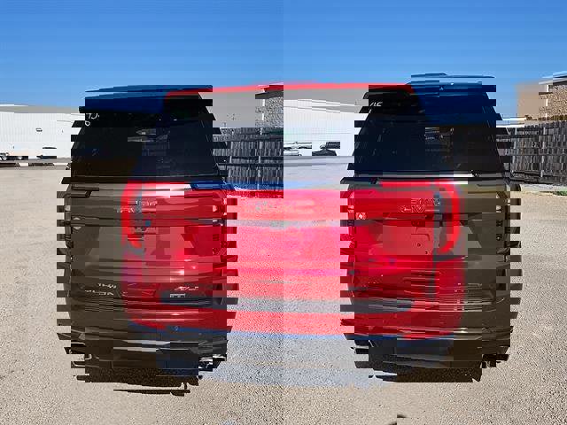 New 2026 GMC Yukon XL AT4 w/ AT4 Premium Plus Package image 4