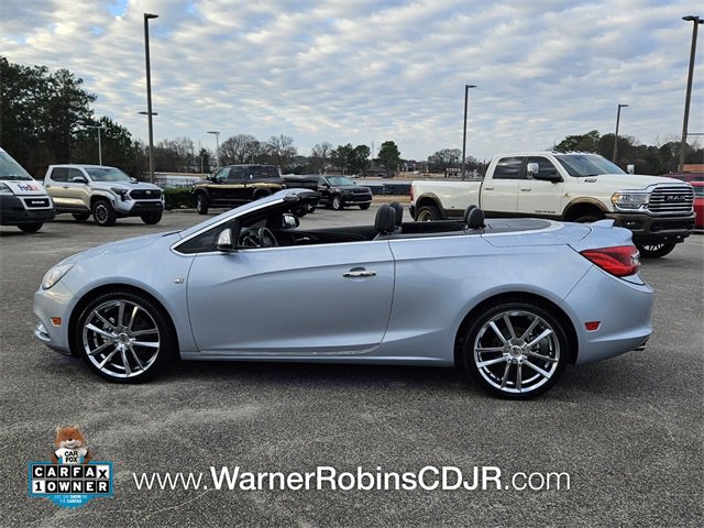 Used 2017 Buick Cascada Premium image 4