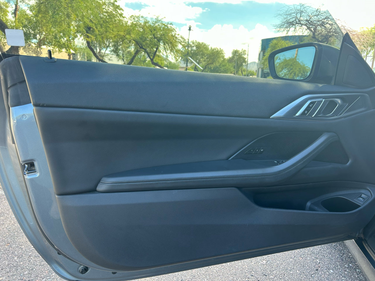 Used 2021 BMW 430i Coupe w/ Premium Package image 22