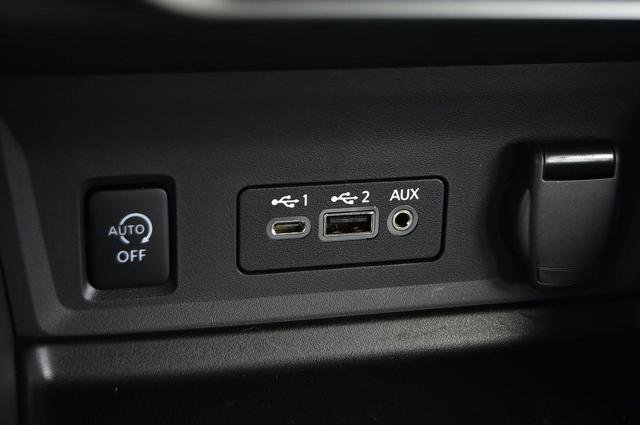 New 2025 Nissan Sentra SV w/ All-Weather Package image 16