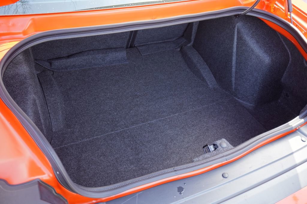 Used 2018 Dodge Challenger T/A RWD image 8