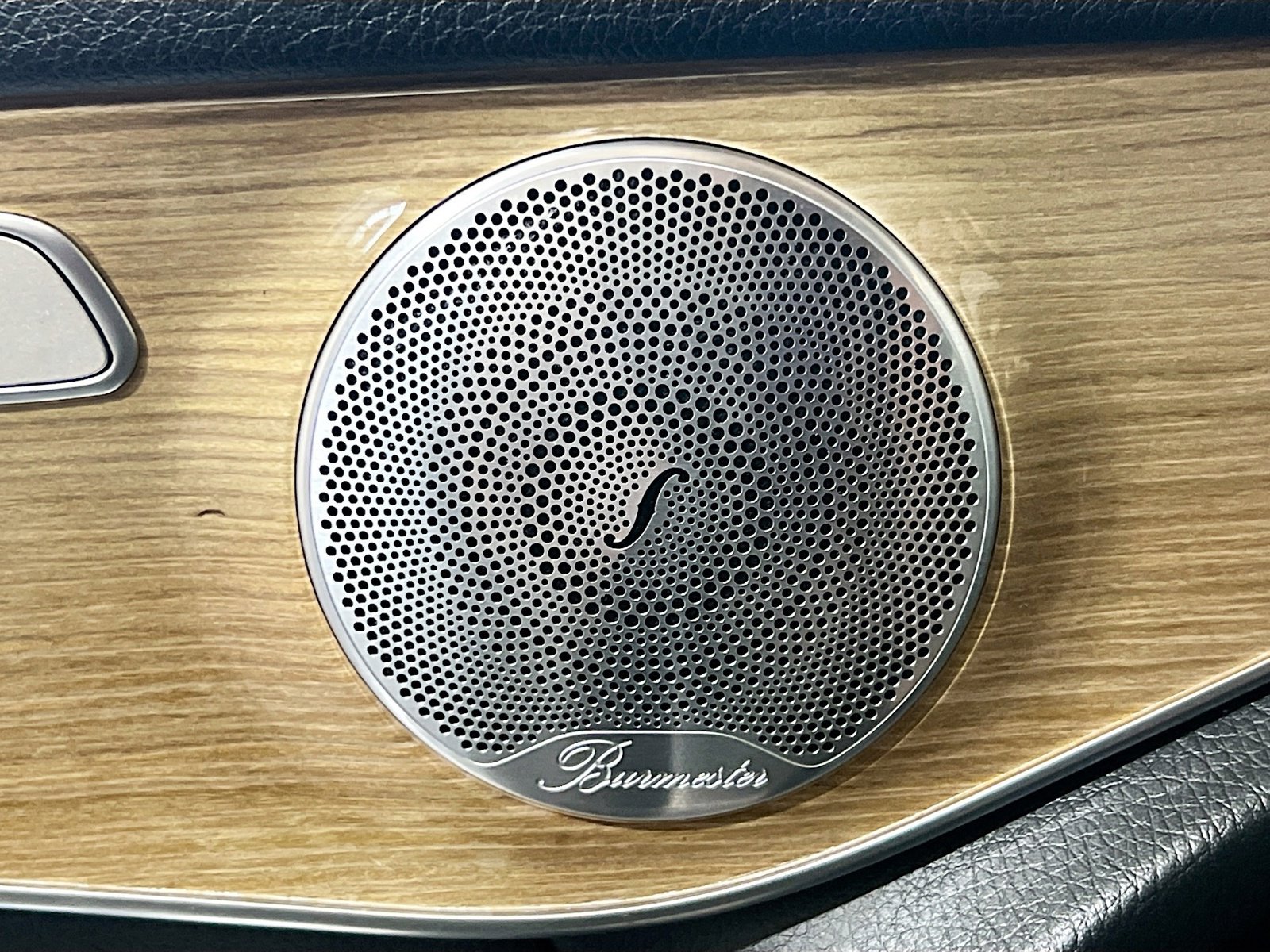 Used 2019 Mercedes-Benz GLC 300 4MATIC Coupe w/ Multimedia Package image 14