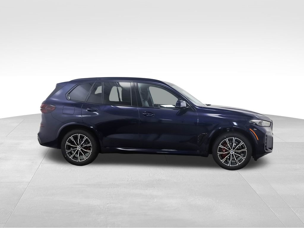 New 2026 BMW X5 xDrive40i w/ M Sport Package image 6