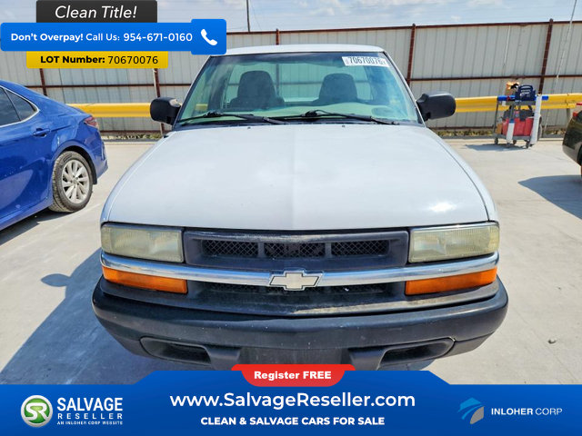 Used 2003 Chevrolet S10 Pickup 2WD Regular Cab image 7
