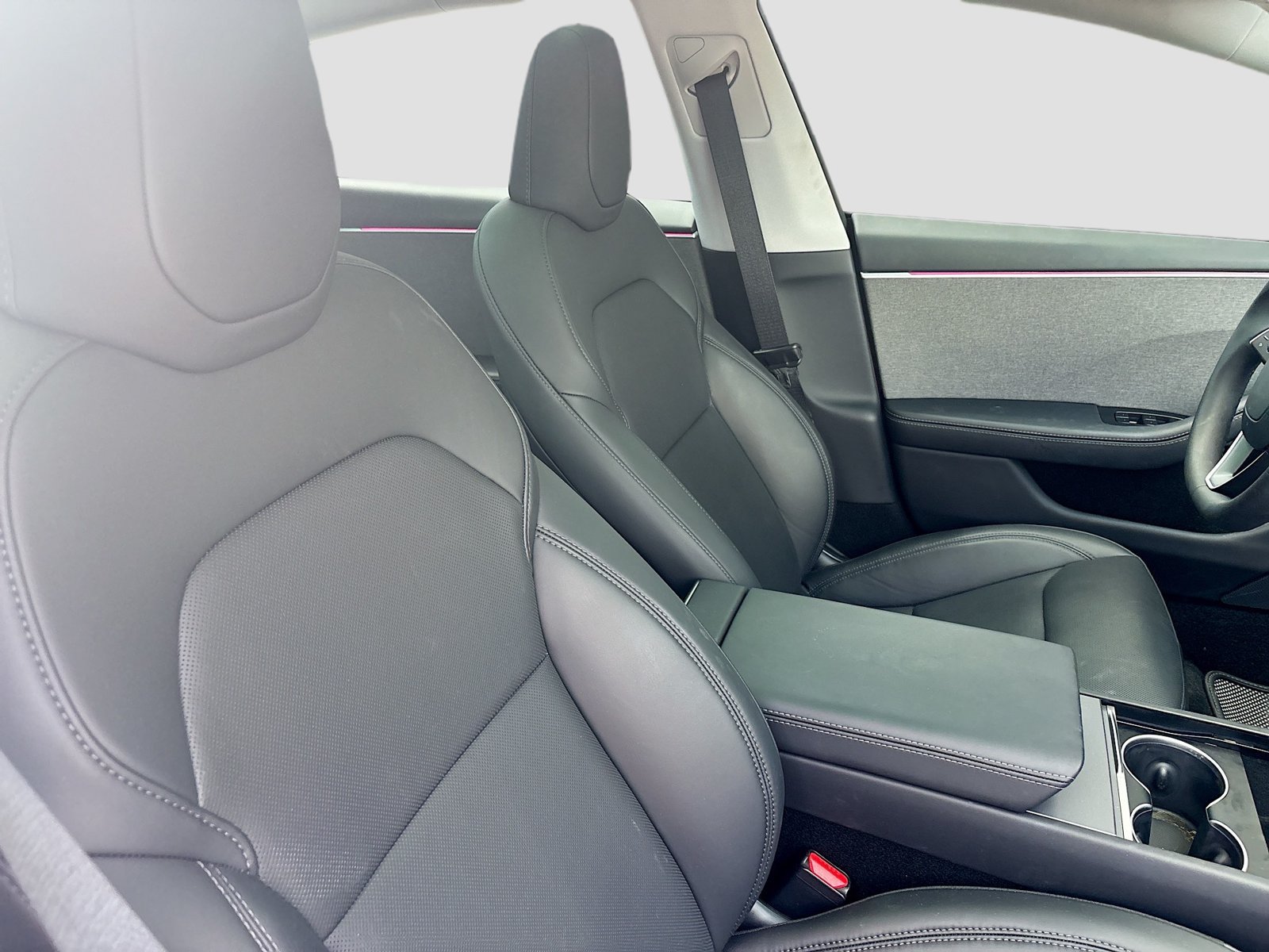 Used 2025 Tesla Model 3 Long Range RWD image 27