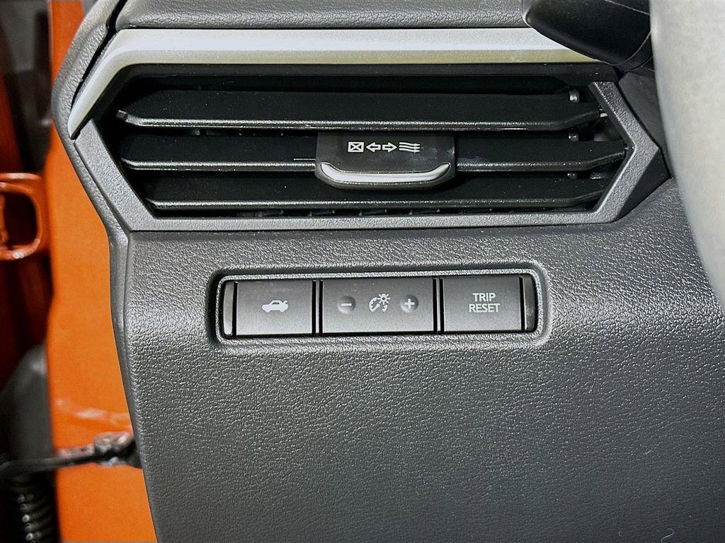 Used 2022 Nissan Altima 2.0 SR image 10