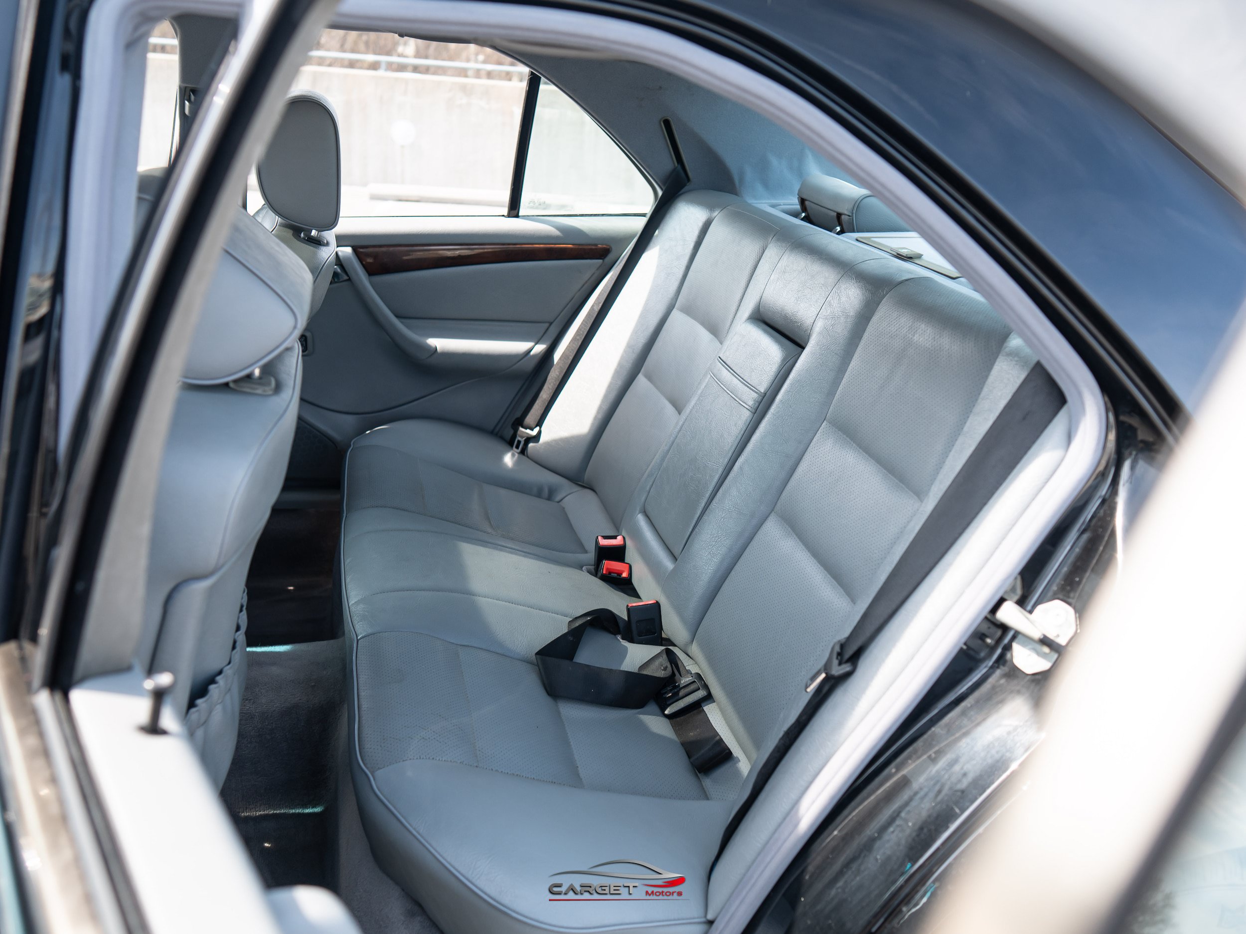 Used 1999 Mercedes-Benz C 230 image 19