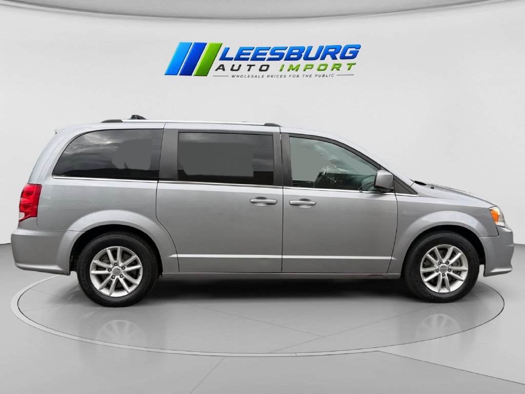 Used 2019 Dodge Grand Caravan SXT FWD image 6