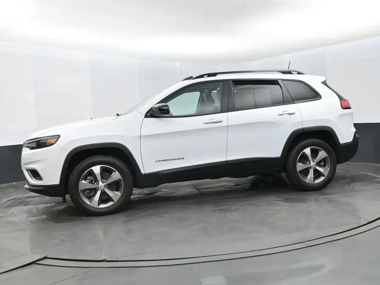 Used 2022 Jeep Cherokee Limited AWD/4WD image 5