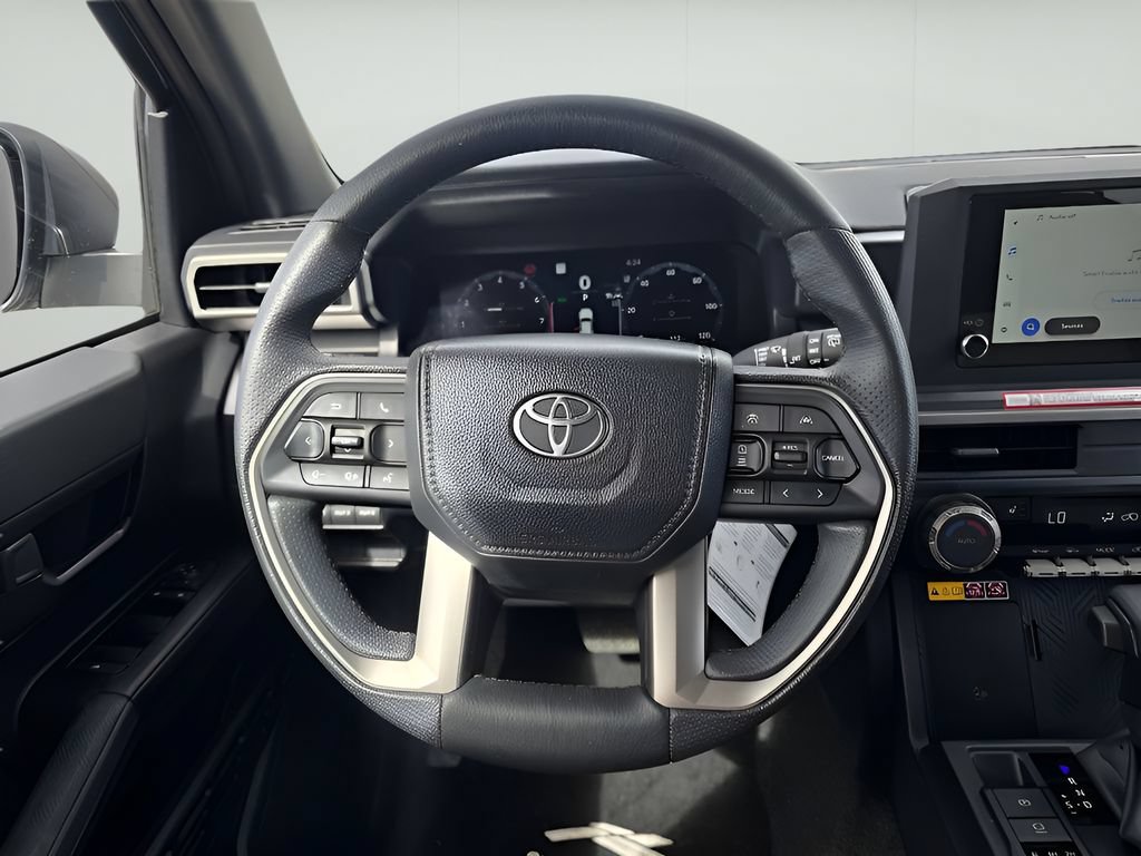 Used 2025 Toyota 4Runner TRD Off-Road AWD/4WD image 29