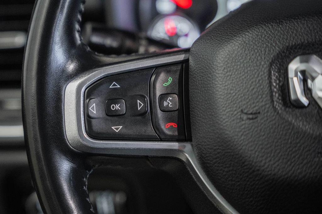 Used 2022 RAM 1500 Laramie AWD/4WD image 38