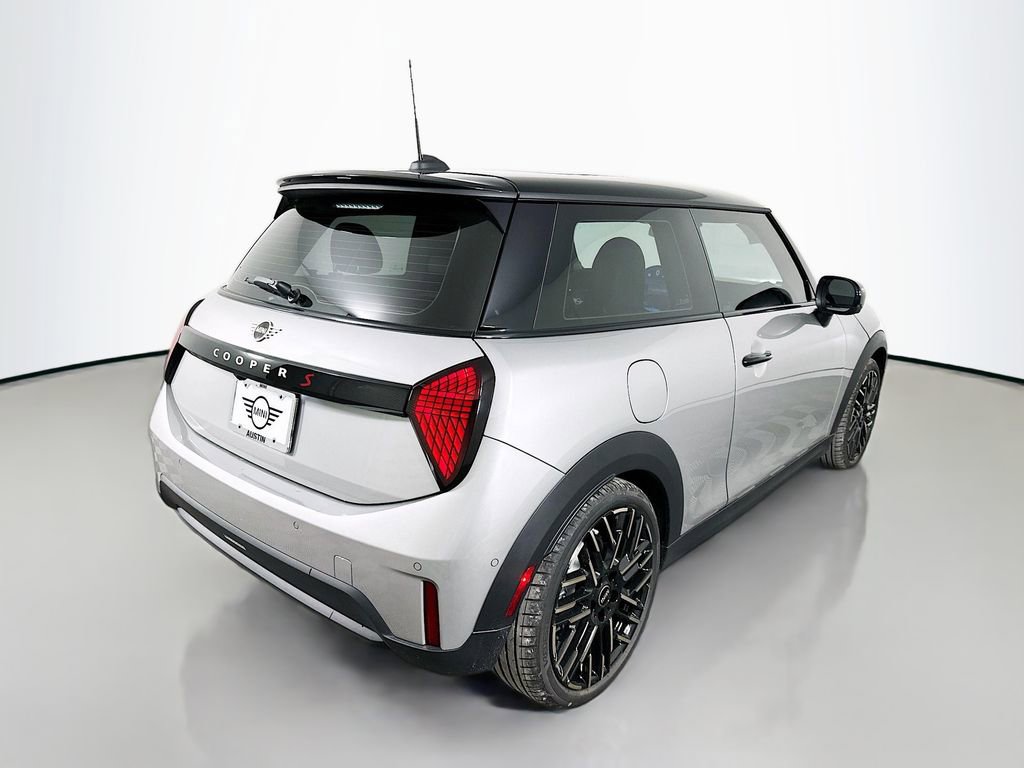 New 2026 MINI Cooper S image 5