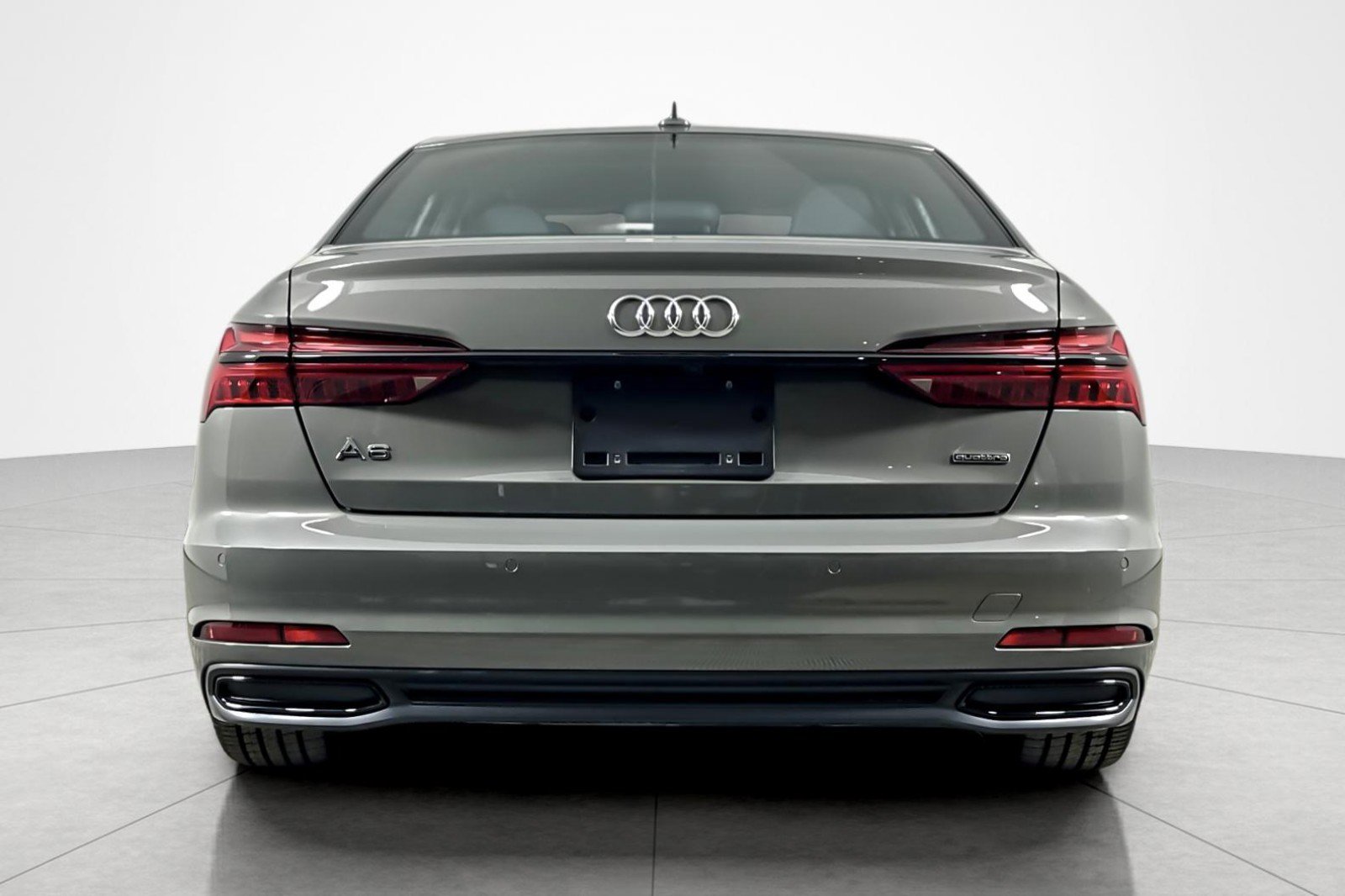 Used 2023 Audi A6 2.0T Premium w/ Convenience Package image 4