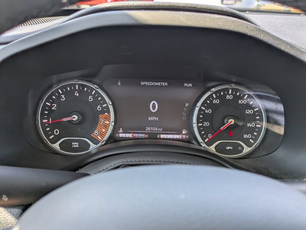 Used 2023 Jeep Renegade Altitude w/ Sun/Sound Group AWD/4WD image 16