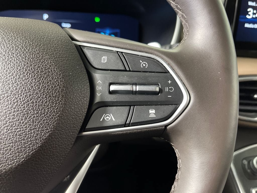 Certified 2023 Hyundai Santa Fe Limited AWD/4WD image 29