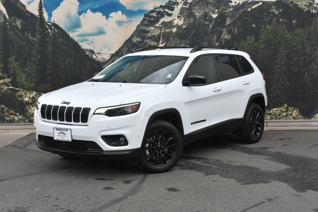 Used 2023 Jeep Cherokee Altitude Lux AWD/4WD image 6