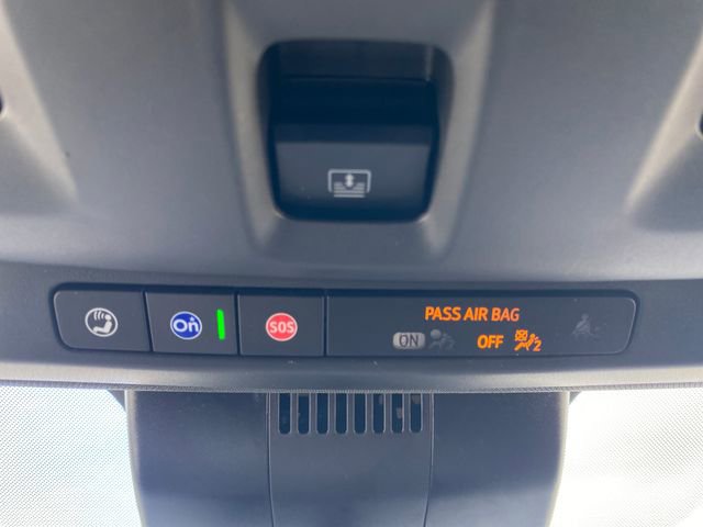 Used 2024 Chevrolet Tahoe Z71 w/ Luxury Package image 32