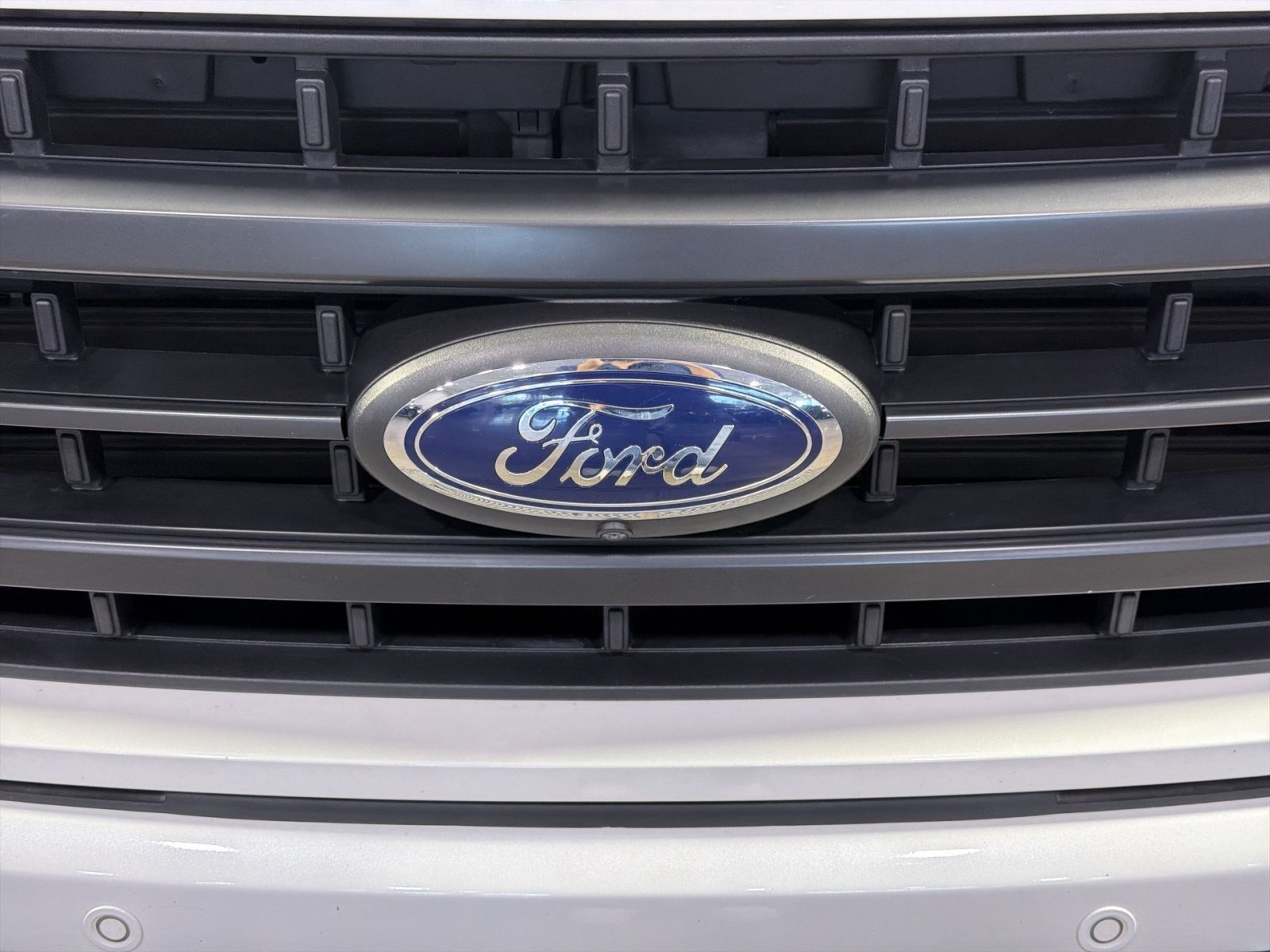 Used 2023 Ford F150 Lariat w/ Equipment Group 502A High AWD/4WD image 12