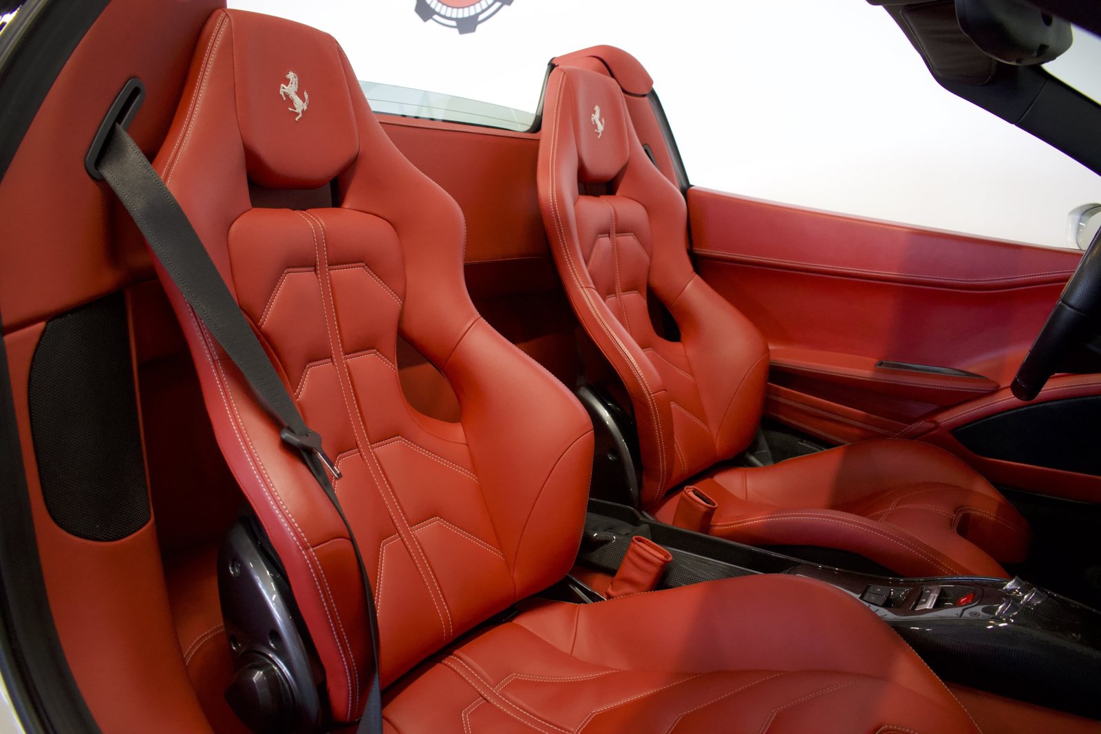 Used 2012 Ferrari 458 Spider RWD image 10