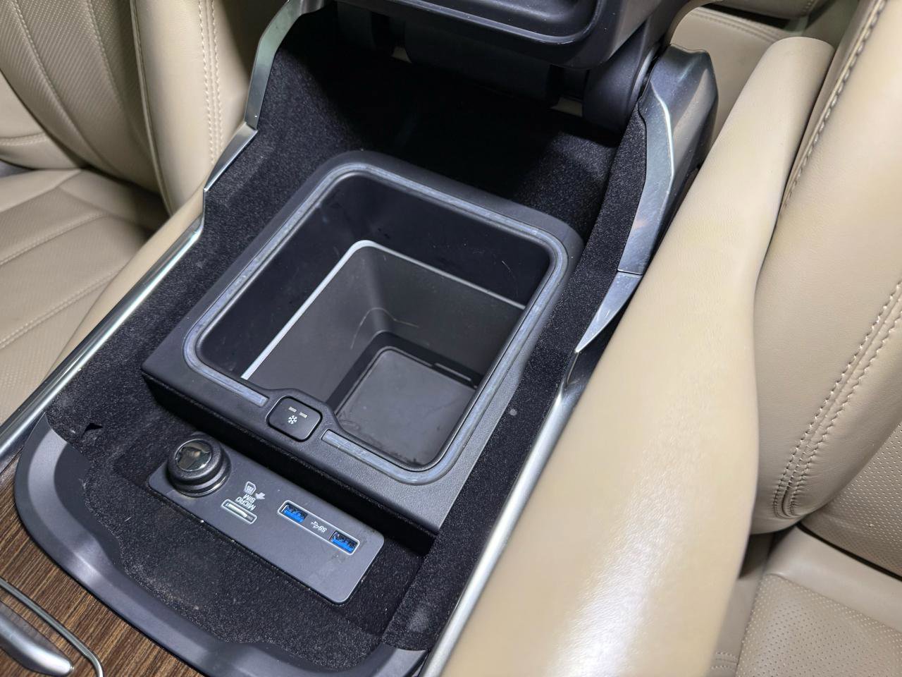 Used 2019 Land Rover Range Rover Sport HSE image 23