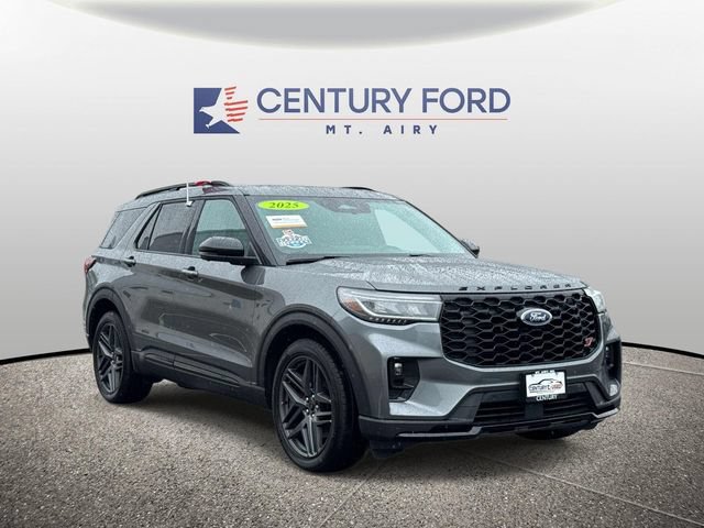 Certified 2025 Ford Explorer ST AWD/4WD video 1