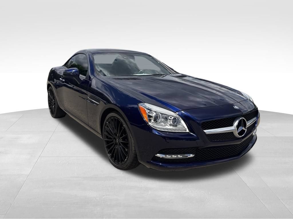 Used 2014 Mercedes-Benz SLK 250 image 3