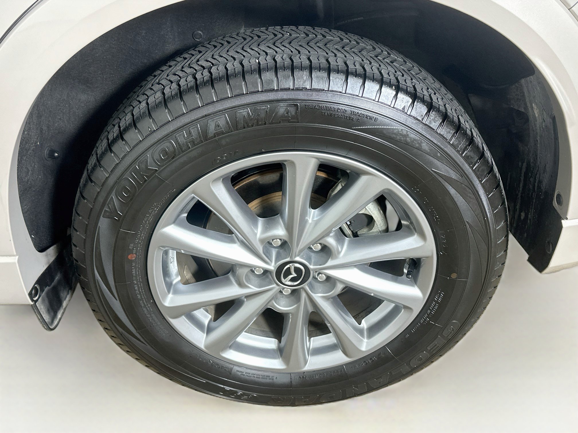 Used 2025 MAZDA CX-5 AWD 2.5 S w/ Preferred Package image 11