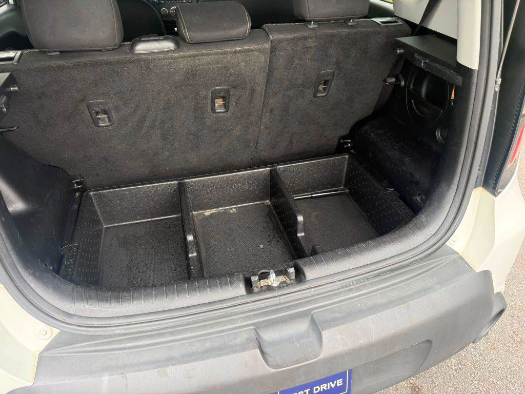 Used 2014 Kia Soul + FWD image 14