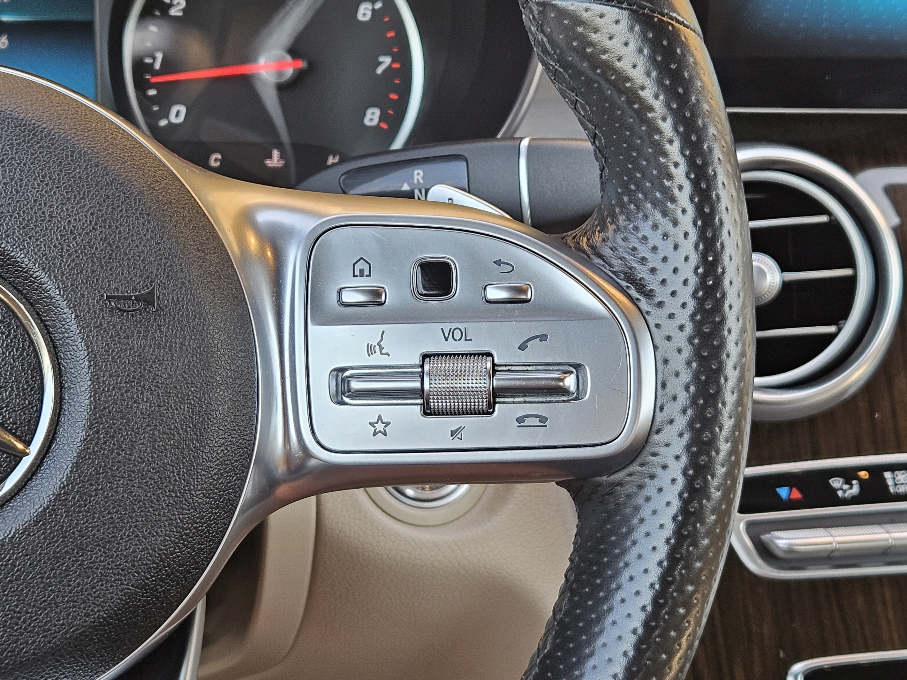 Used 2019 Mercedes-Benz C 300 Cabriolet image 22