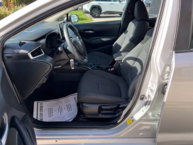 Used 2021 Toyota Corolla LE w/ Carpet Mat Package (TMS) FWD image 23