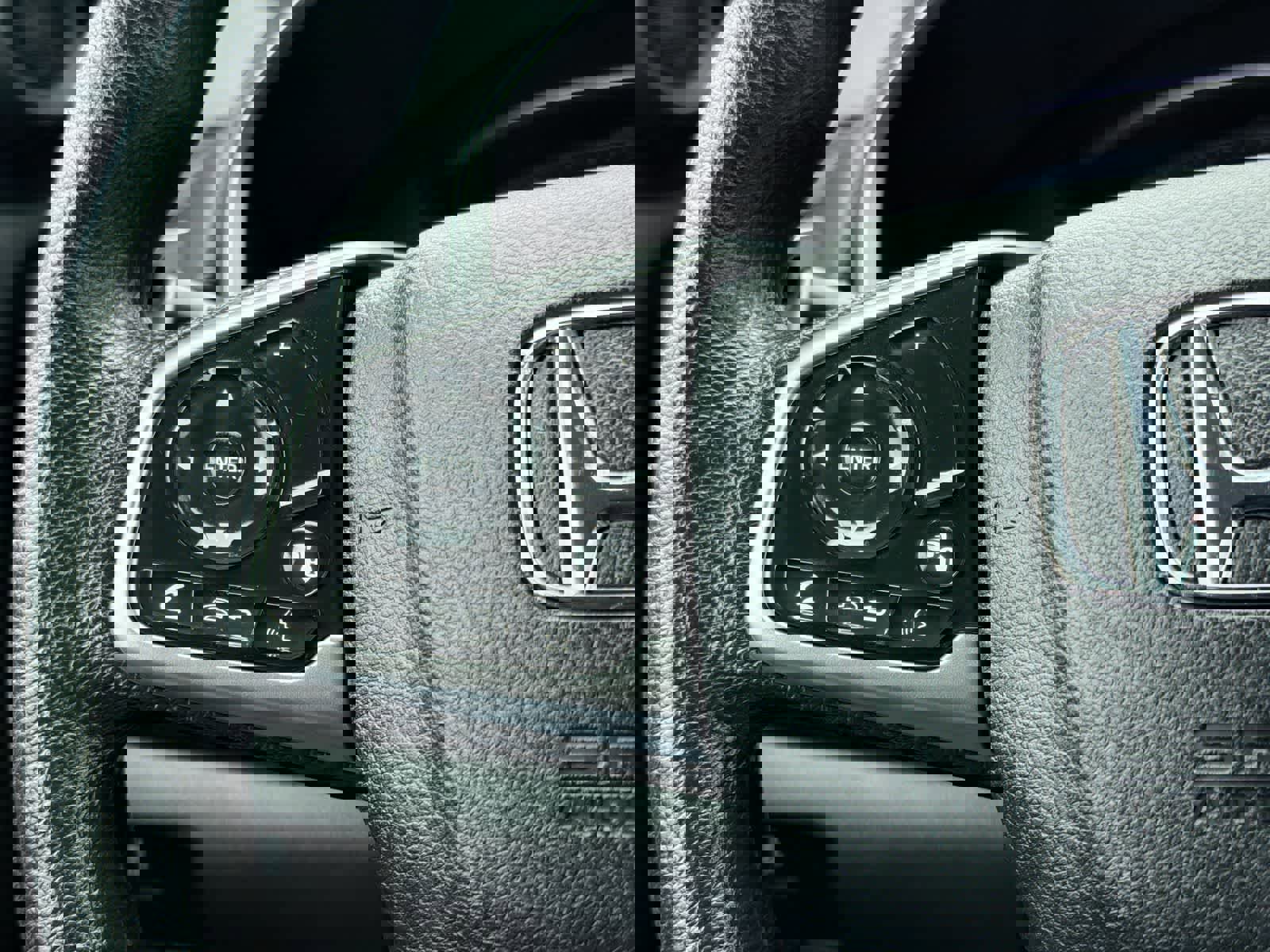 Used 2019 Honda CR-V EX image 25