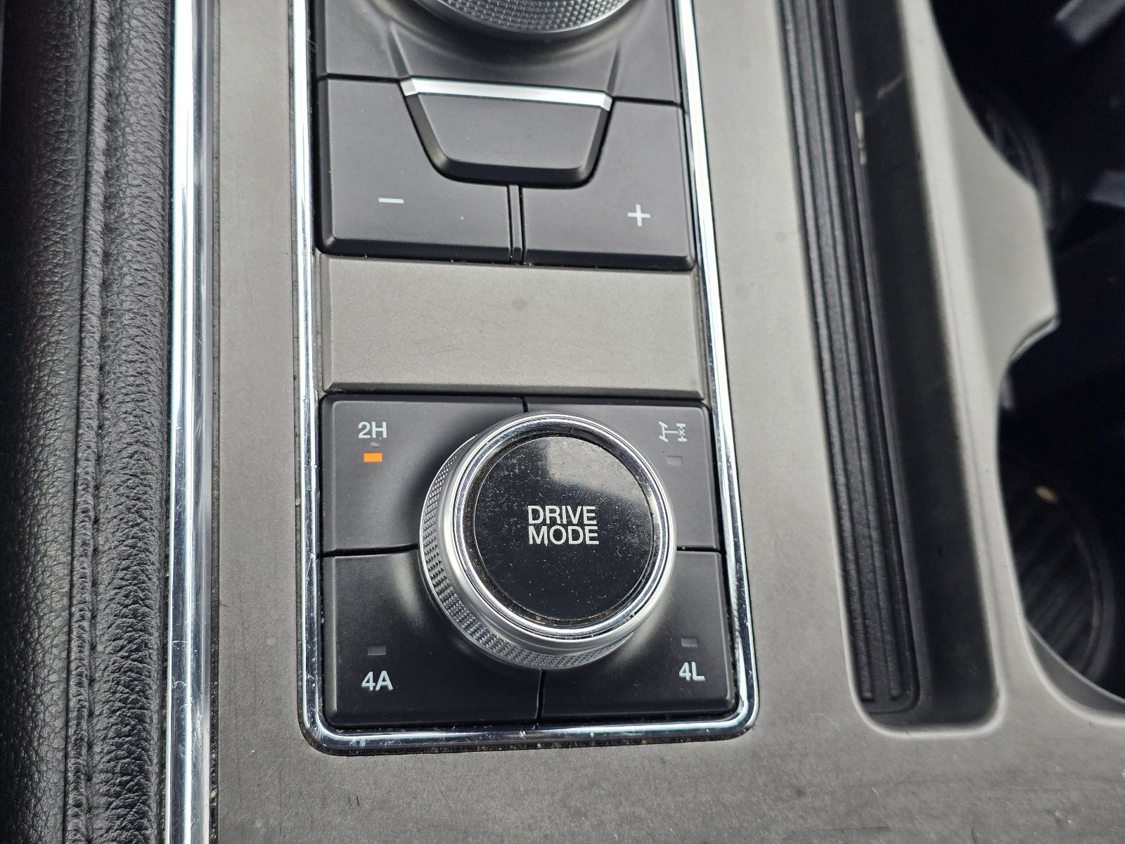 Used 2021 Ford Expedition XLT AWD/4WD image 22